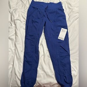 SOLD Lululemon dance studio joggers size 8
